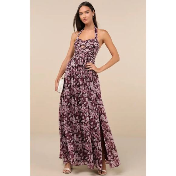Lulu's burgundy floral pleated maxi dress - size small - Picture 1 of 9